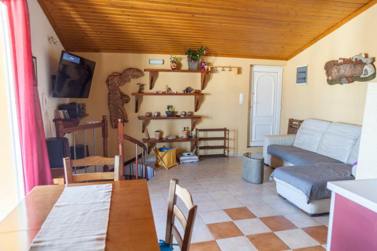 Attic Anemoessa Daire Dedeağaç Dış mekan fotoğraf